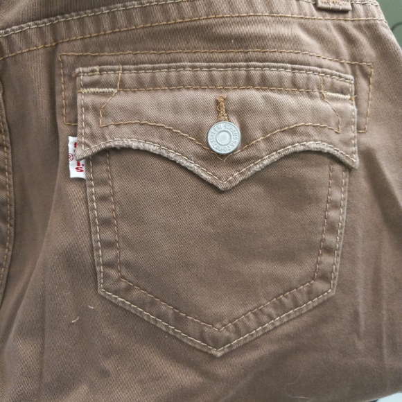 SALE!! Levis misses size 12 low rise cropped pants NWT - Picture 6 of 9